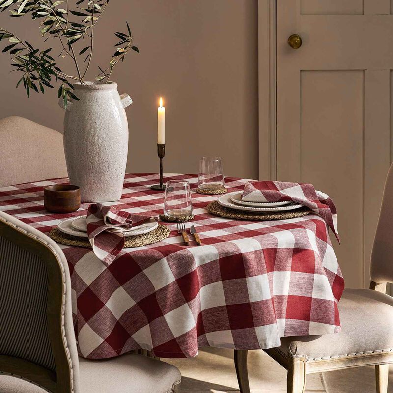 Sophie Allport Rustic Red Gingham Tablecloth Round image number 3